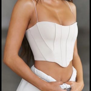 Joah brown contour tank! Off white